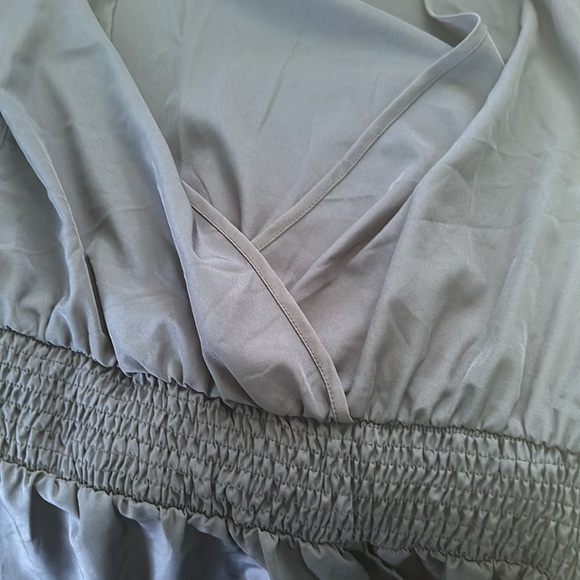 High-Low Ruffle Front Dress - Picture 2 of 3